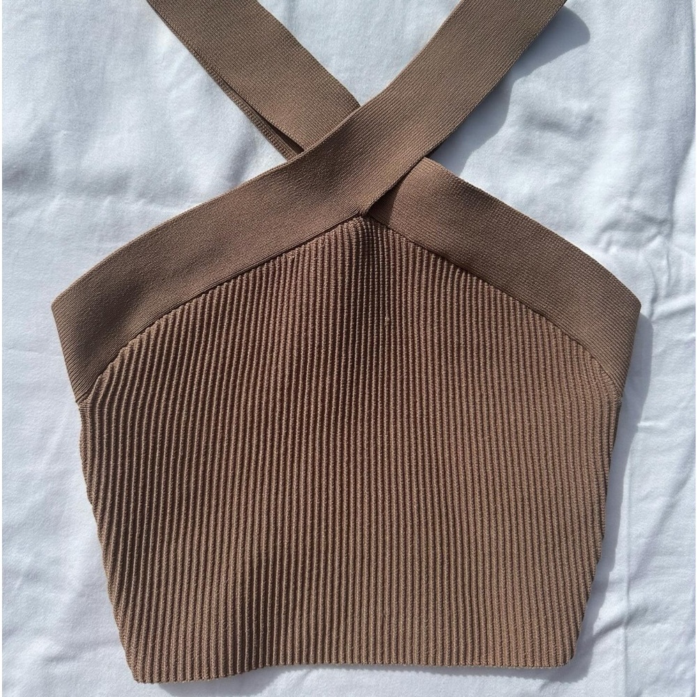 aritzia babaton criss cross tank